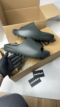 Load image into Gallery viewer, YEEZY SLIDE “ONYX” 2024
