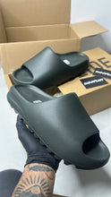 Load image into Gallery viewer, YEEZY SLIDE “ONYX” 2024

