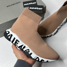 Load image into Gallery viewer, BALENCIAGA ACTIVE SPEED GRAFFITI / BEIGE &amp; BLACK
