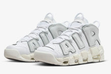 Load image into Gallery viewer, NIKE UPTEMPO / WHITE
