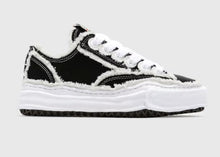 Load image into Gallery viewer, MIHARA YASUHIRO SNEAKERS
