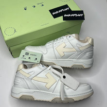 Load image into Gallery viewer, OFF WHITE SNEAKERS
