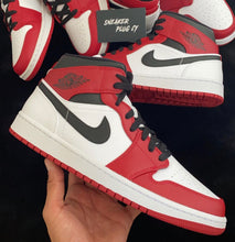 Load image into Gallery viewer, AIR JORDAN 1 MID “CHICAGO WHITE TOE”
