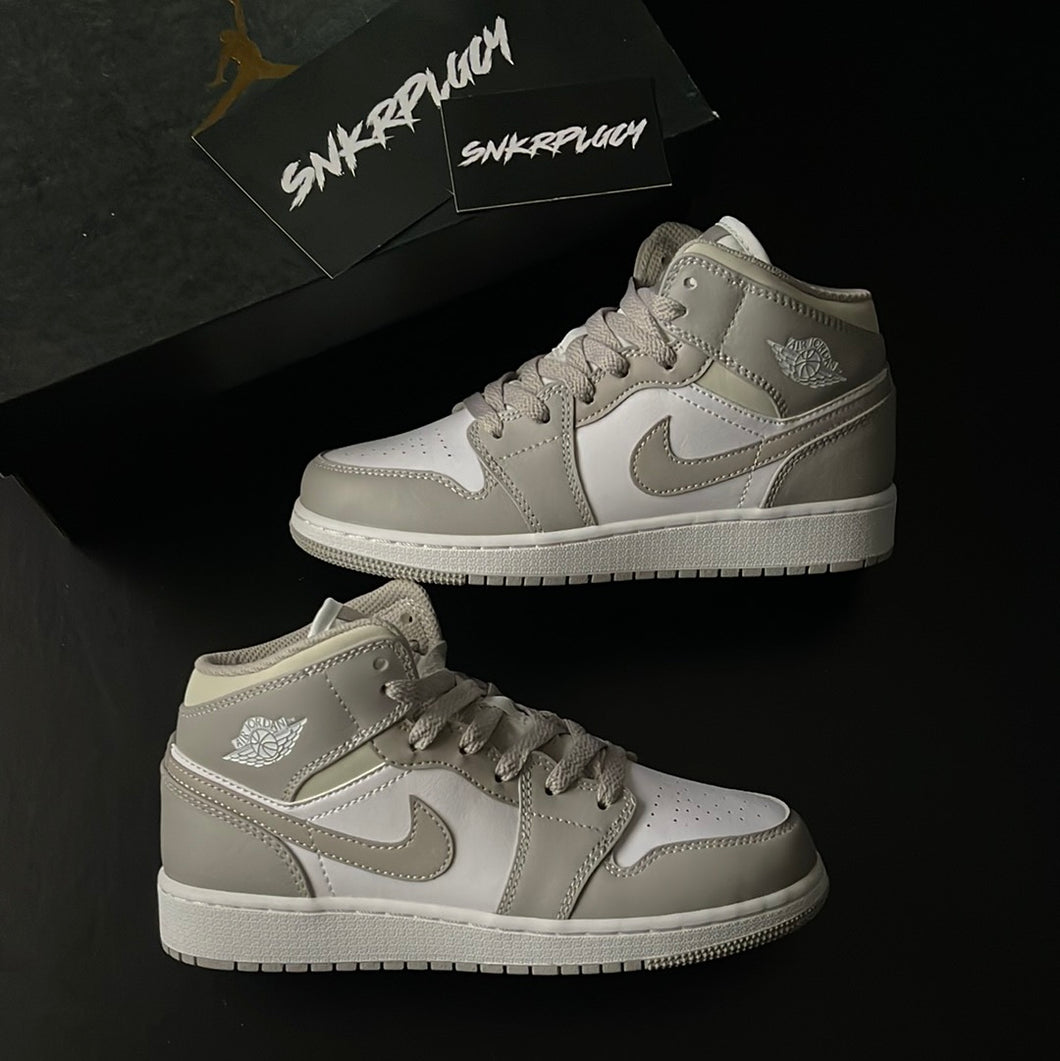 AIR JORDAN 1 MID “LINEN”