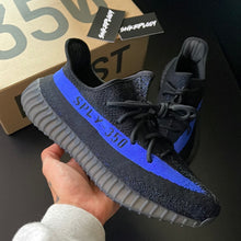 Load image into Gallery viewer, YEEZY 350 V2 “DAZZLING BLUE”
