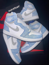 Load image into Gallery viewer, AIR JORDAN 1 HIGH “HYPER ROYAL”
