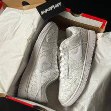 Load image into Gallery viewer, NIKE DUNK LOW PAISLEY WHITE
