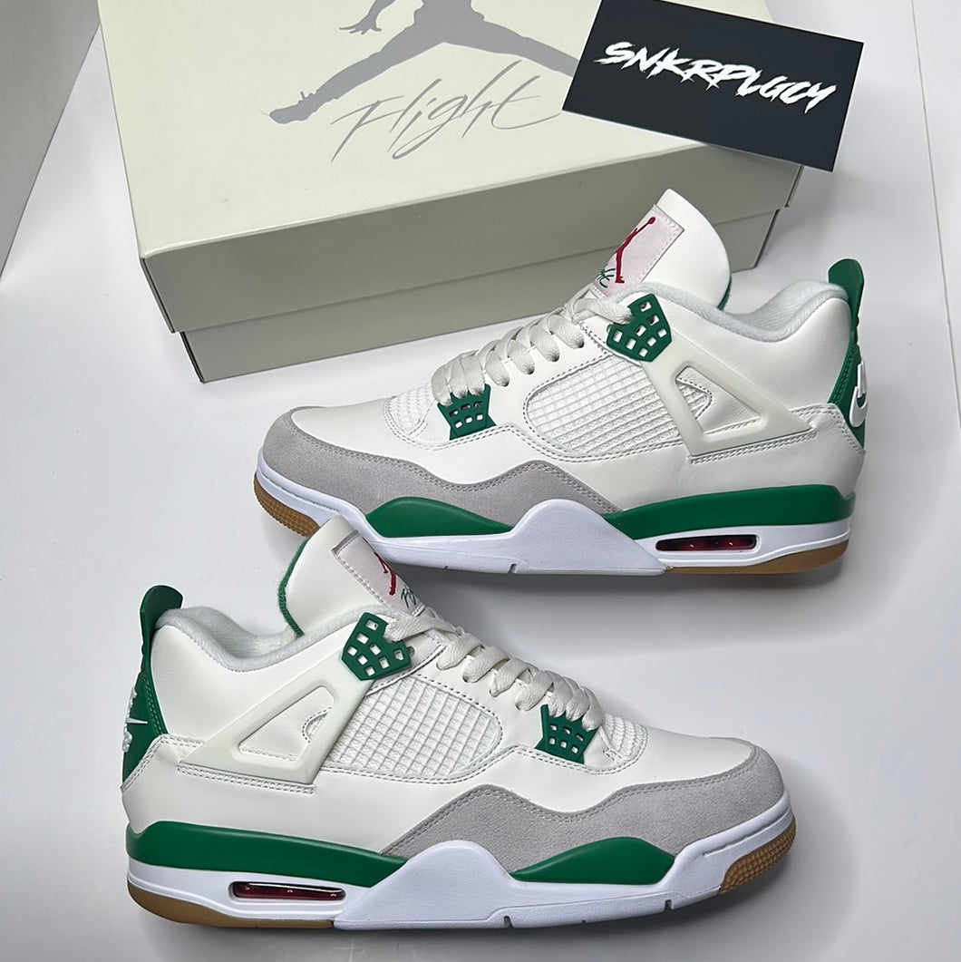 NIKE SB X AIR JORDAN 4 PINE GREEN