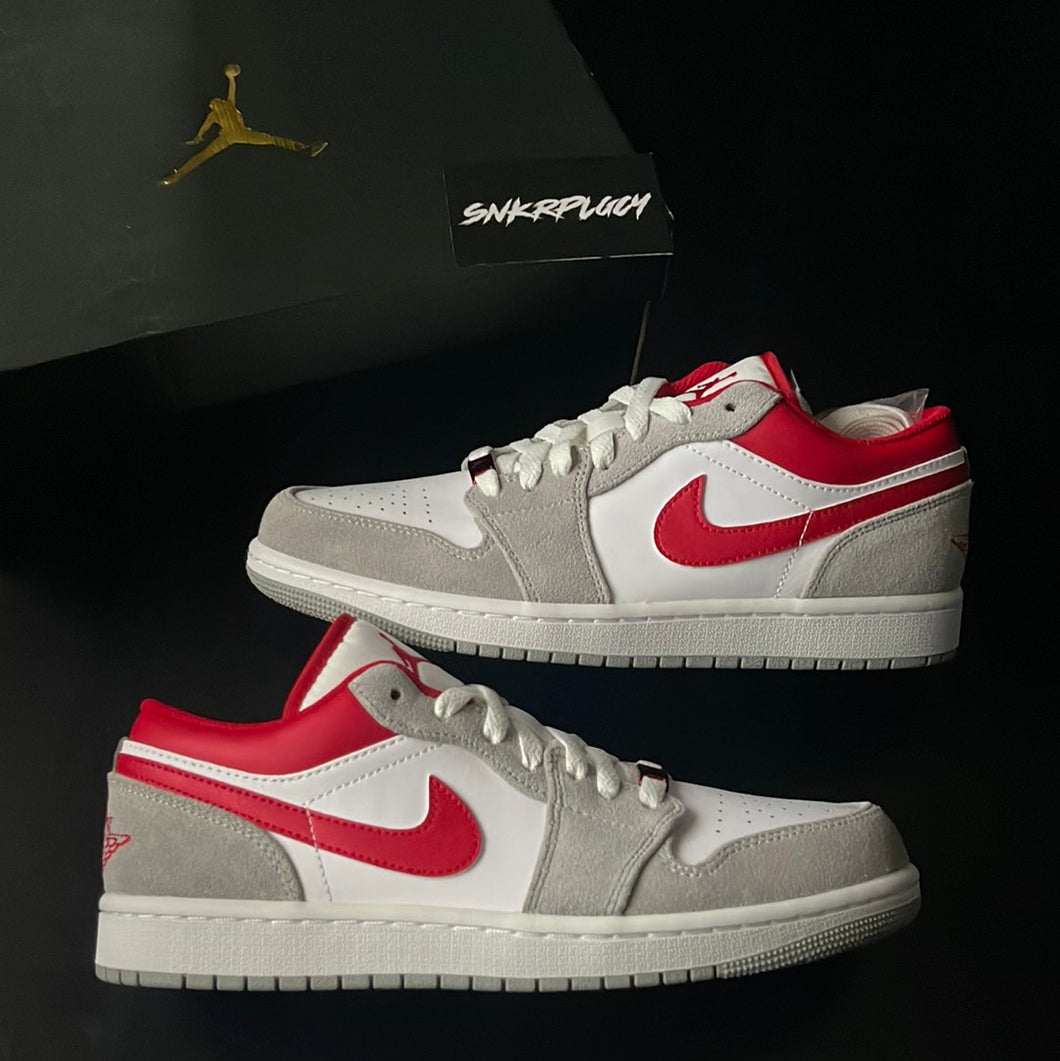 AIR JORDAN 1 LOW SE “LIGHT SMOKE GREY / RED”