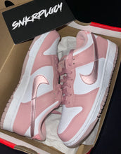 Load image into Gallery viewer, NIKE DUNK LOW “PINK VELVELT”
