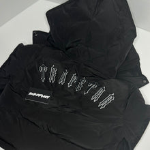 Load image into Gallery viewer, TRAPSTAR IRONGATE PUFFER JACKET (CROP WOMEN)
