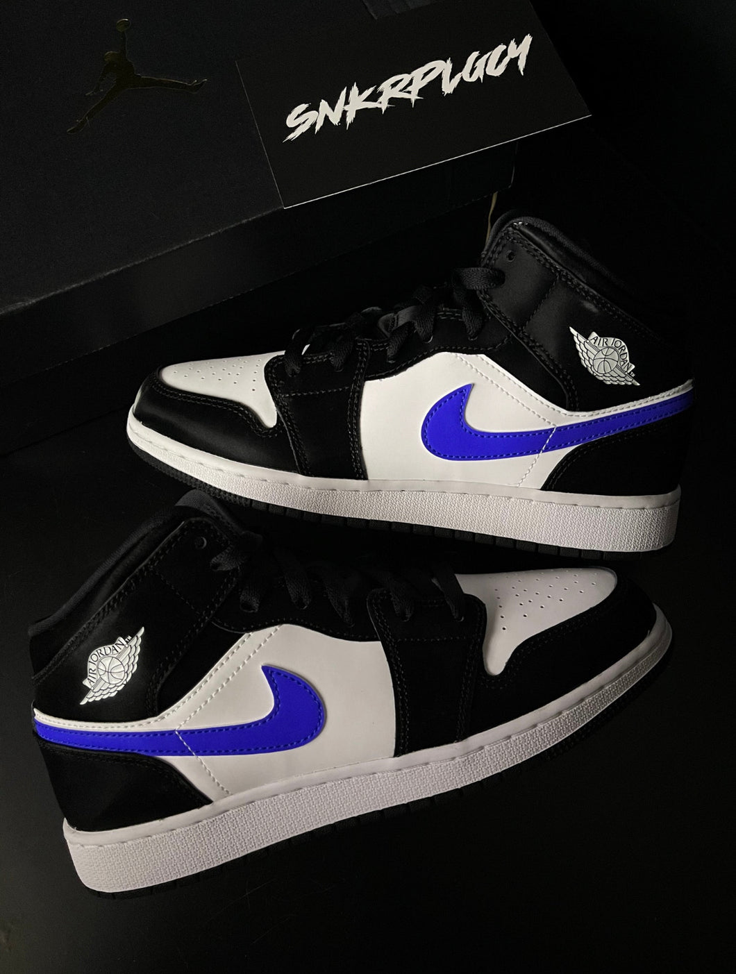 AIR JORDAN 1 MID “RACER BLUE”