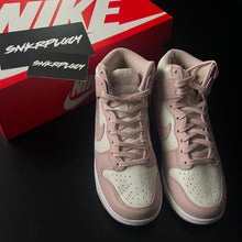 Load image into Gallery viewer, NIKE DUNK HIGH W “PINK OXFORD”
