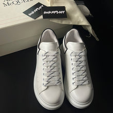 Load image into Gallery viewer, ALEXANDER MCQUEEN / BACK RUBBER PLATFORM SNEAKERS
