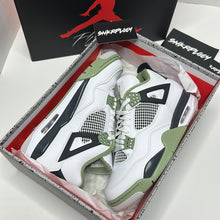 Load image into Gallery viewer, AIR JORDAN 4 “SEAFOAM” (W)
