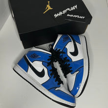 Load image into Gallery viewer, AIR JORDAN 1 MID “SIGNAL BLUE”
