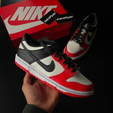 Load image into Gallery viewer, NIKE DUNK LOW X NBA EMB CHICAGO (GS)
