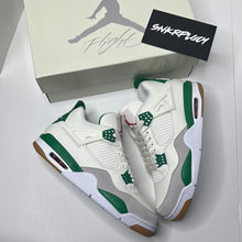 Load image into Gallery viewer, NIKE SB X AIR JORDAN 4 PINE GREEN
