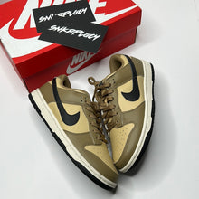 Load image into Gallery viewer, NIKE DUNK LOW (W) | DK DRIFTWOOD/SESAME
