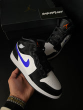 Load image into Gallery viewer, AIR JORDAN 1 MID “RACER BLUE”
