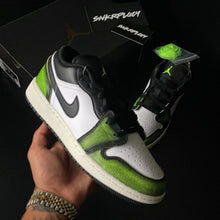 Load image into Gallery viewer, AIR JORDAN 1 LOW “ELECTRIC GREEN”
