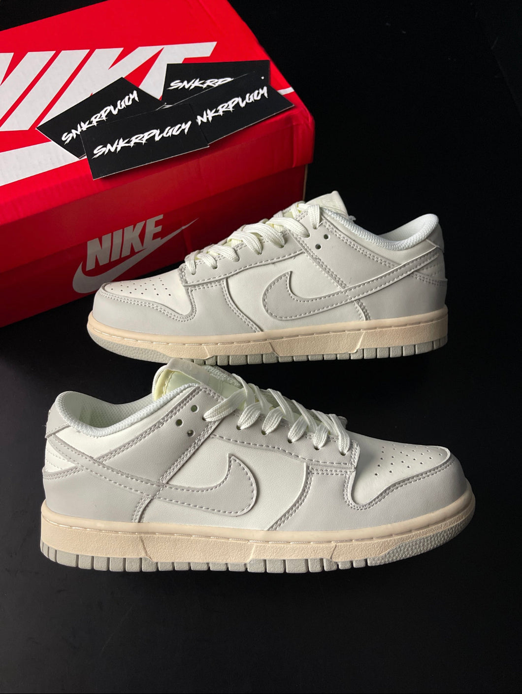 NIKE DUNK LOW (W) “LIGHT BONE”