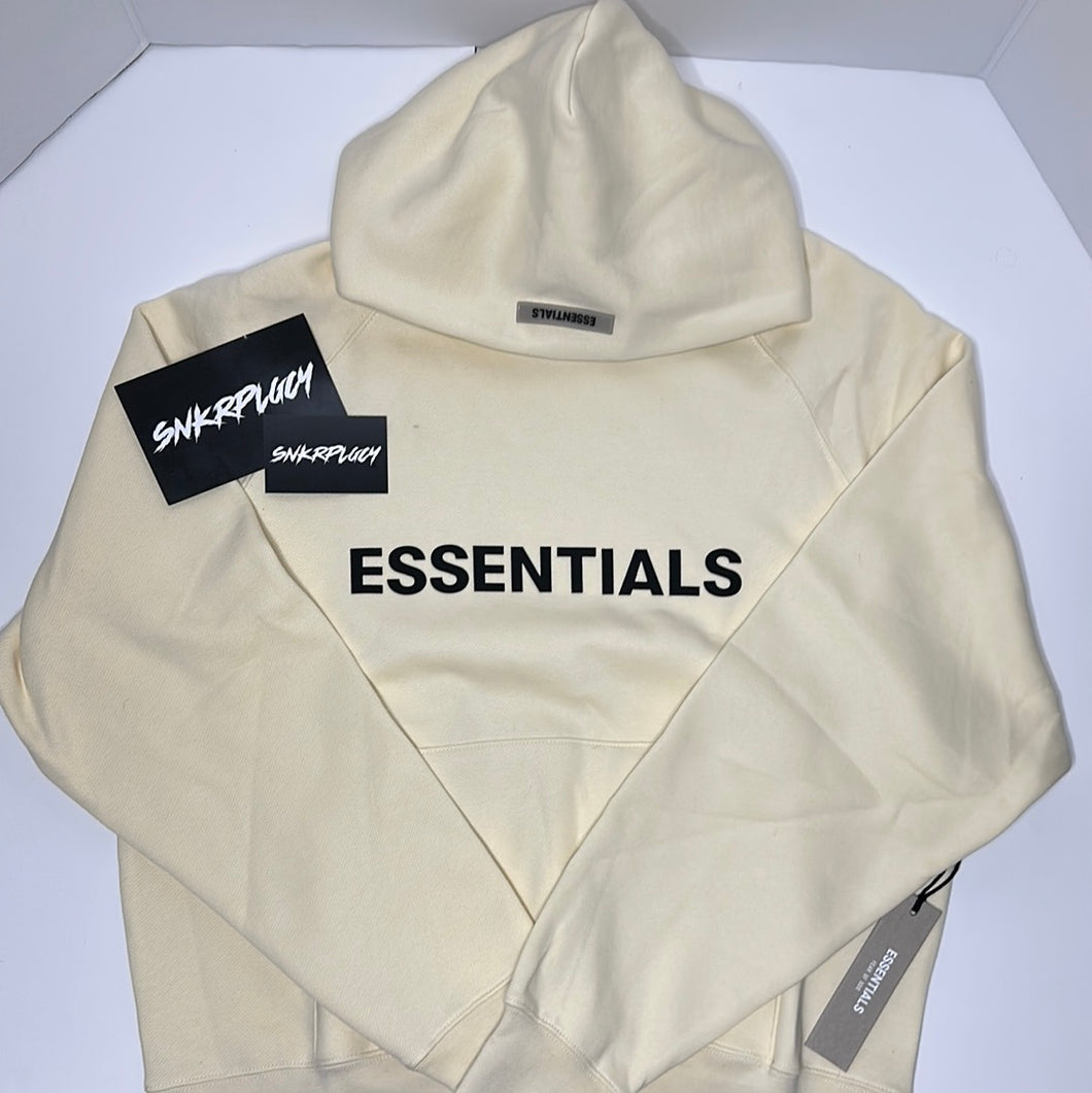 FEAR OF GOD x ESSENTIALS PULLOVER HOODIE APPLIQUÉ LOGO / BUTTERCREAM